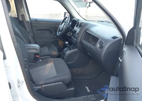 2015 Jeep Patriot Sport z USA, uszkodzony, nr VIN 1C4NJRBB7FD324795